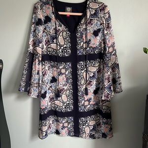 Vince Camuto dress size 8